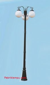 Lampu Hias Taman Model Tangan GC 248 L13/3 30 cm OP