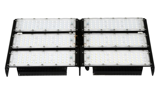 Tampilan Keseluruhan Lampu Sorot (2)